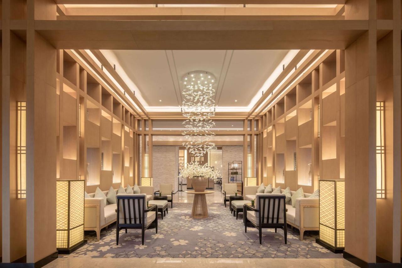 Howard Johnson Huashuiwan Hot Springs Resort Chengdu Eksteriør bilde