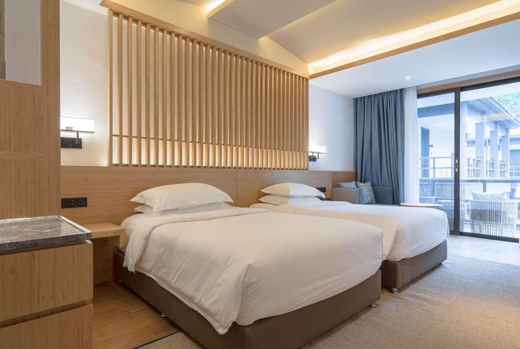 Howard Johnson Huashuiwan Hot Springs Resort Chengdu Rom bilde