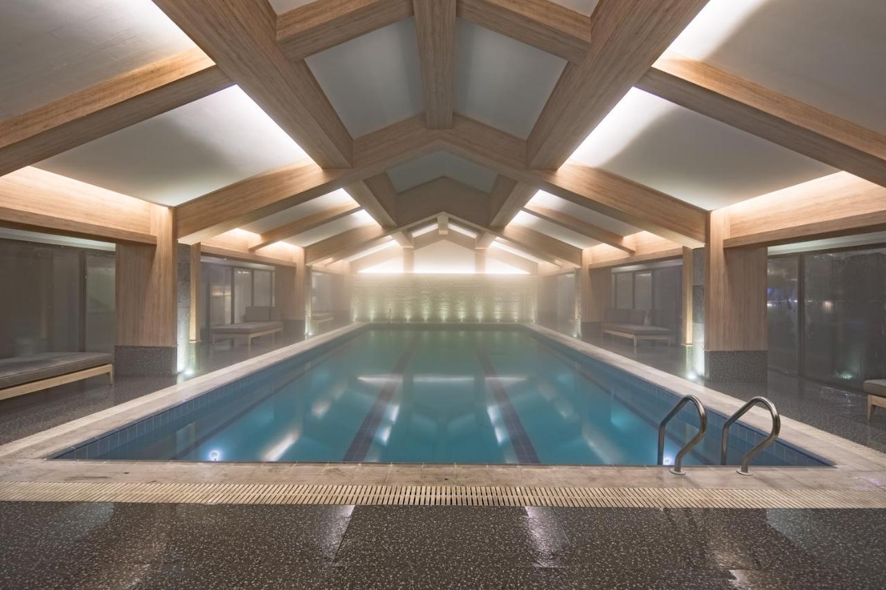 Howard Johnson Huashuiwan Hot Springs Resort Chengdu Eksteriør bilde